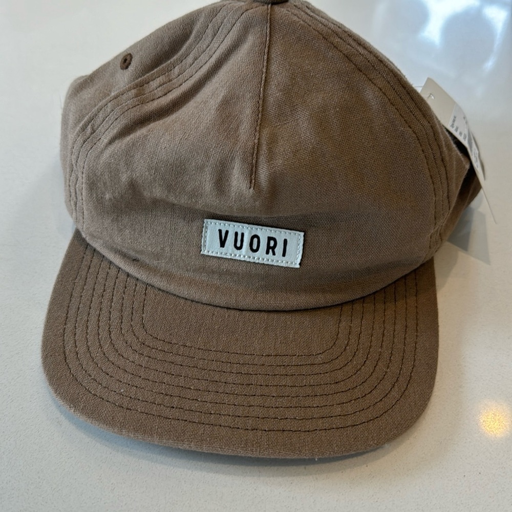 Vuori canvas snap back hat